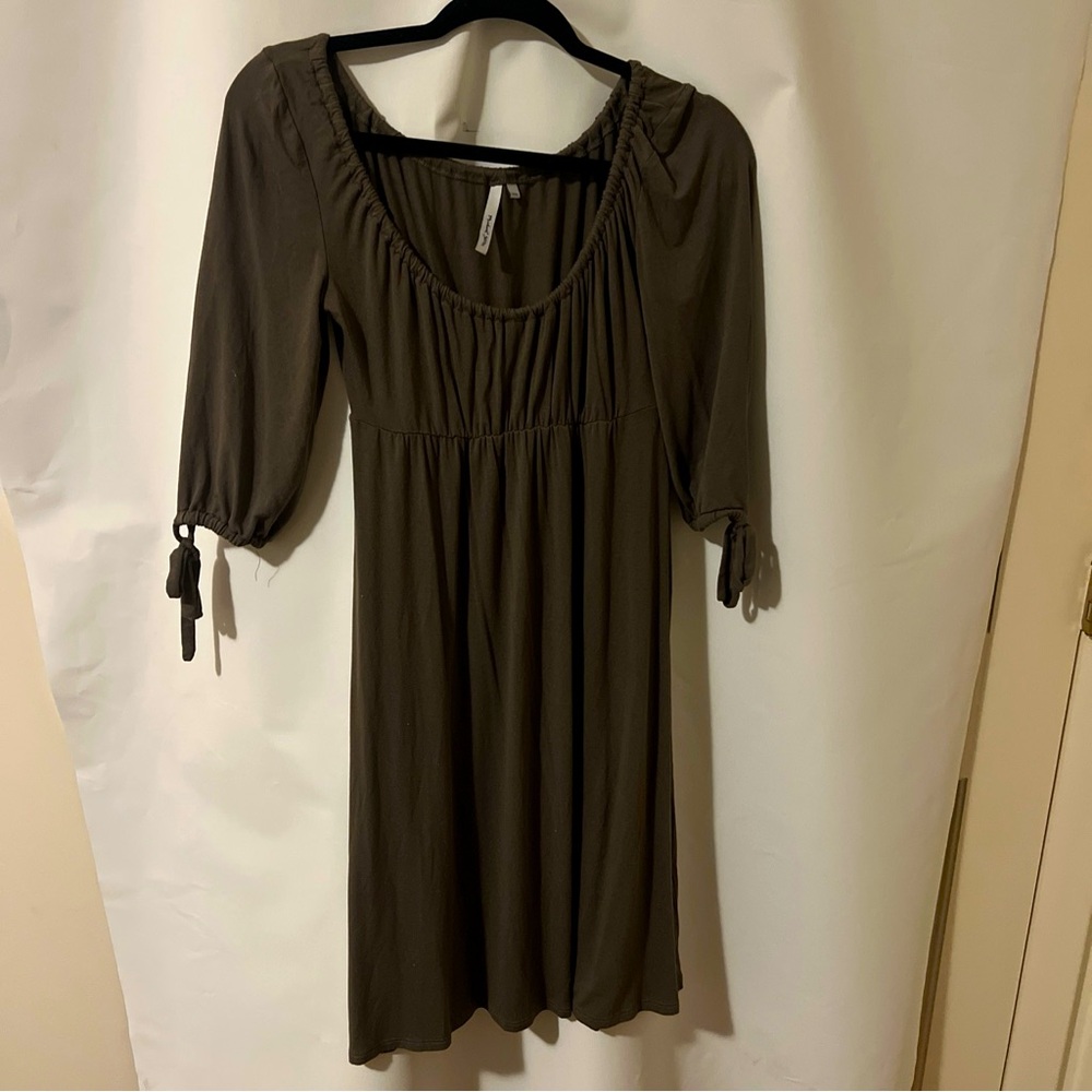 michael stars dress  Olive  Green OS buttery soft fabric. Great condition
